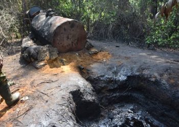 Troops destroy 47 illegal refineries in one week