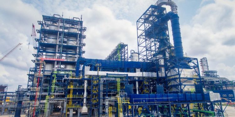 Ghana to import petrol from Dangote refinery