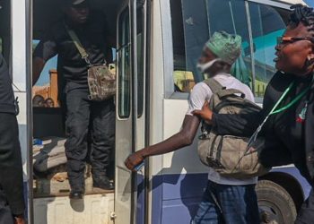 Ondo election: DSS arrests vote-buyer with bags of money