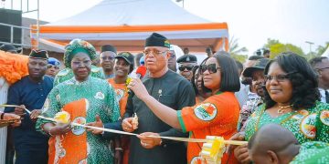 Gov. Eno receives encomiums from Ini over water project 