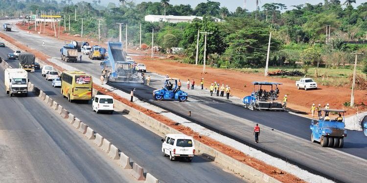 Minister: All federal roads’ll be motorable before Christmas