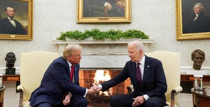 Biden, Trump meet at White House, promise smooth transition