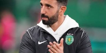 Manchester United appoint Amorim as new coach