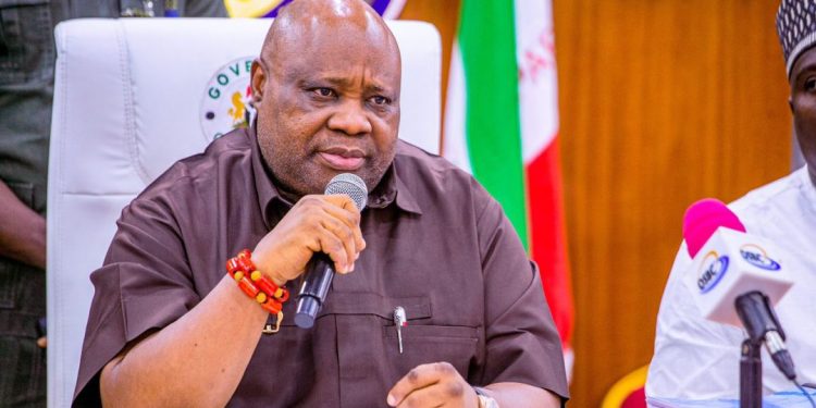 FG asks Supreme Court to mandate Osun govt to refund LG funds