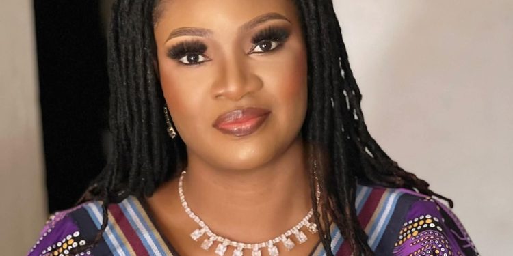 Ekiti Governor’s Media Aide Distributes Year-End Palliative to Over 60 Families in Odo Ayedun-Ekiti